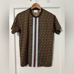 Burberry t shirt